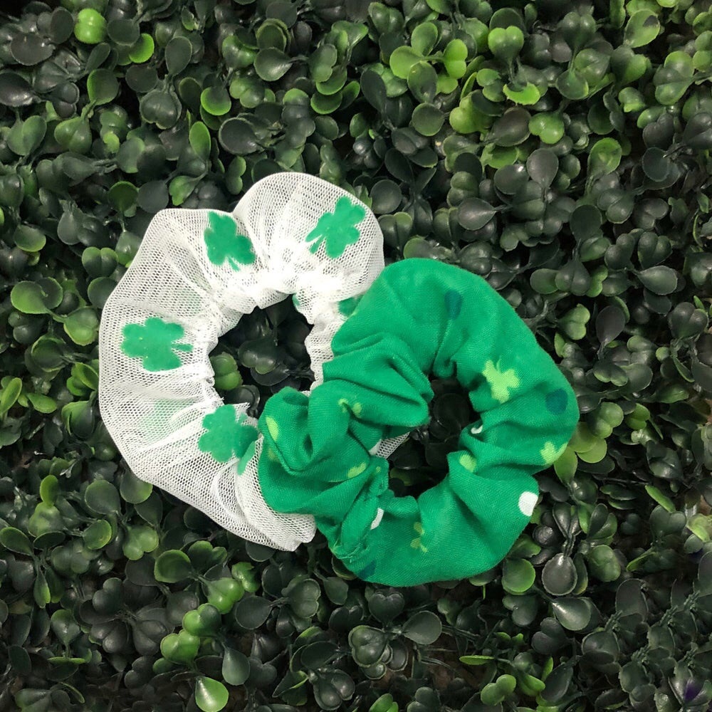 st. patrick’s day scrunchies set